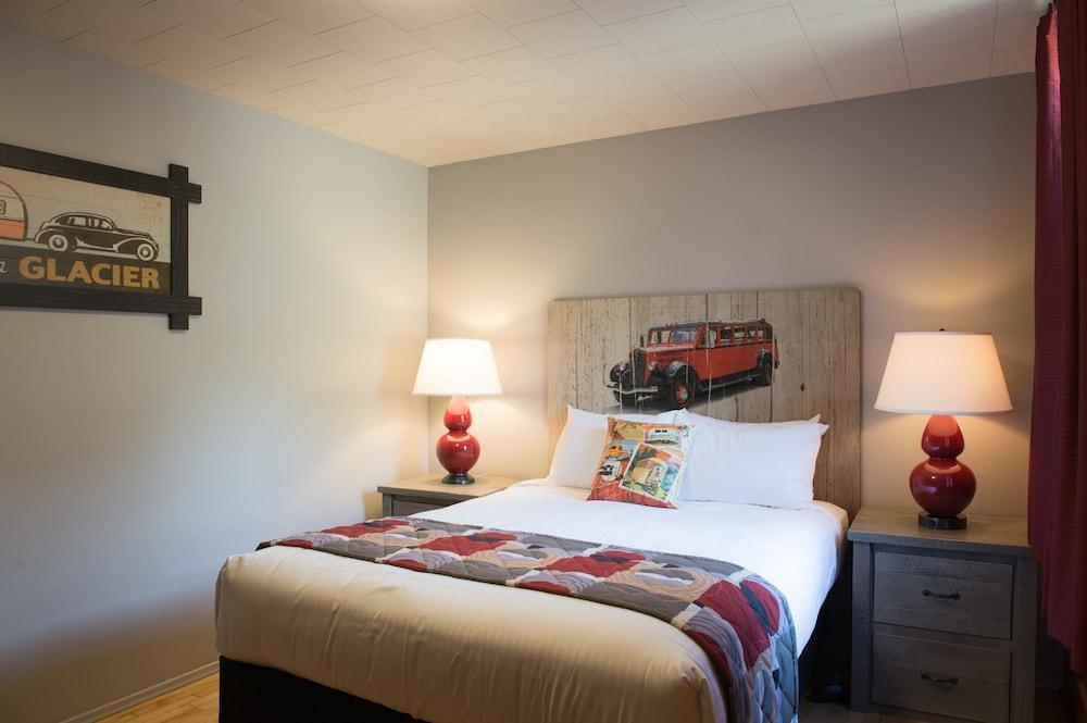 East Glacier Park Village Rising Sun Motor Inn מראה חיצוני תמונה